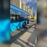 Астанада автобус самокат мінген жасөспірімді қағып кетті