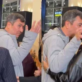 «Жүргізушіні шертіп жіберген»: Жұмабек Жанықұл әдепсіз әрекетімен сынға қалды (ВИДЕО)