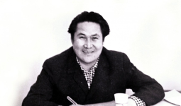 Бүгін – мұзбалақ ақын Мұқағали Мақатаевтың туған күні (ВИДЕО)