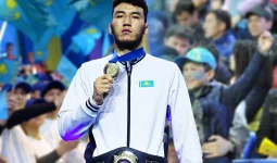 Ризабек Айтмұқан чемпион атанды