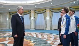 «Нағыз триумф»: Президент Олимпиада чемпионы Михаил Шайдоровты марапаттады