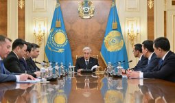 Президент жаңа Конституцияны іске асыру жөнінде жұмыс кеңесін өткізді