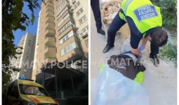 Алматыда 21 жастағы жігіт балконнан құлап көз жұмды