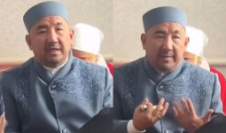 «Іште от жанып тұр»: Нұрлан имам Маңғыстауда қаза болған сарбаздың отбасына барды