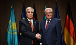 Қазақстан мен ГФР президенттері шағын құрамда келіссөз жүргізді
