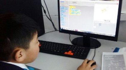 Елімізде келесі жылдан бастап 1-2 сыныптарда информатика пәні оқытылады