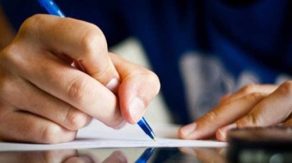 4 баласын өзі асырап отырған ер азамат әйелінен алимент ала алмай отыр