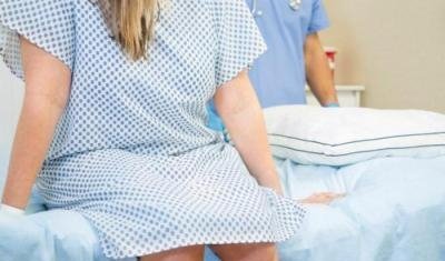 «Оңтүстіктің қыздары жиі келеді»: Маман 37 жастағы әйелдің қыздық перде жасатып, тұрмысқа шыққанын айтты