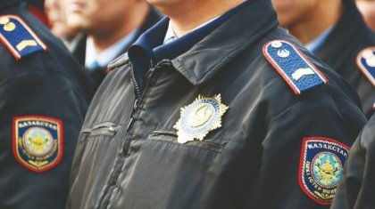 Семейде достарымен кездесуге шыққан 2 баланың анасы жоғалып кетті
