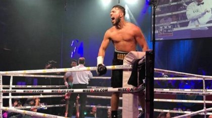 БОКС: Садриддин Ахмедов жастар арасында WBC чемпионы атанды (ВИДЕО)