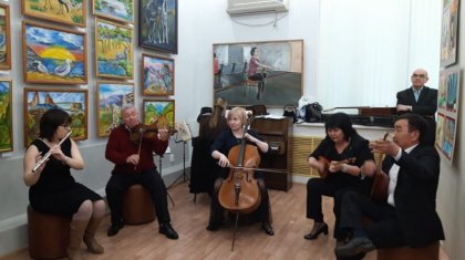 Қарағандылықтар сүйікті қалаларын қылқалам құдіретімен көрсетті
