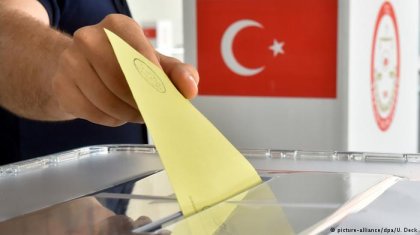 Түркиядағы сайлау учаскесіндегі атыстан 2 адам қаза тапты