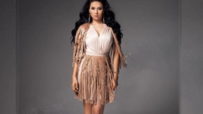 «Өзім де байқамаппын»: Мәдина Сәдуақасова «тізесі жоқ» фотосын түсіндірді