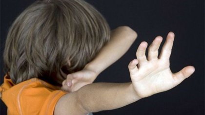 «Жуынды жегізетін»: Түркістанда өгей шешелері азаптаған 3 қызға қатысты сұмдық жайт белгілі болды