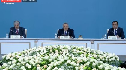 Назарбаев Nur Otan съезінде президенттікке Тоқаевтың кандидатурасын ұсынды