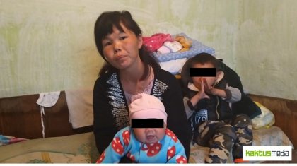 «Сұлу болмағаным үшін сабайтын»: күйеуінен теперіш көрген келіншек 2 баласымен қашып кеткен