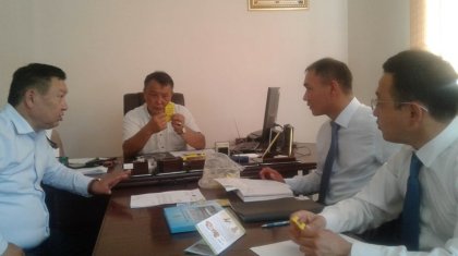 Шымкентте шаруа қожалығы иелеріне төрт түлікке арналған құлақ жапсырмаларын алу жайы түсіндірілді