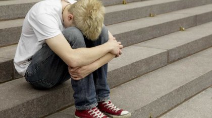 Өз атасын пышақтап тастады: 16 жастағы жасөспірім компьютерлік ойынға беріліп кеткен
