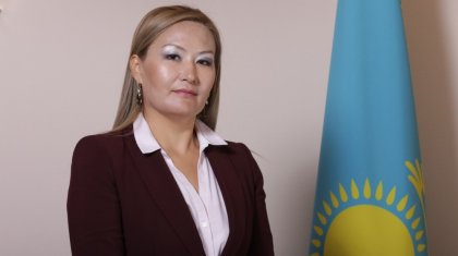Абайдың қара сөзін бейнеролик ете салған: БҒМ вице-министрі Бибігүл Асылованың бұл қылығын қалай түсінеміз? (ВИДЕО)