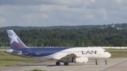 АҚШ Кубаға ұшатын барлық әуе рейстерін тоқтатты