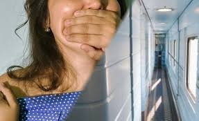 «Қыздардың жыныстық сауатсыздығынан»: заңгер зорлану оқиғасын дәлелдеу қиын екендігін айтты