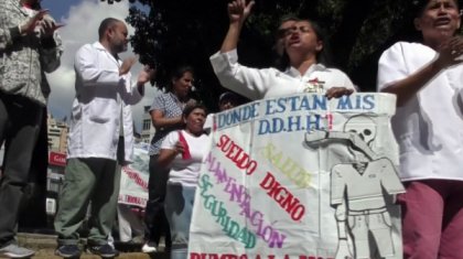 Венесуэлада медицина қызметкерлері наразылыққа шықты