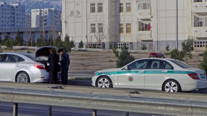 Түркіменстан мемлекеті әйел жүргізушілерден «құтылмақшы»