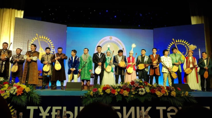 «Алтын домбыра» VIII республикалық айтысында финалға кімдер жолдама алды?
