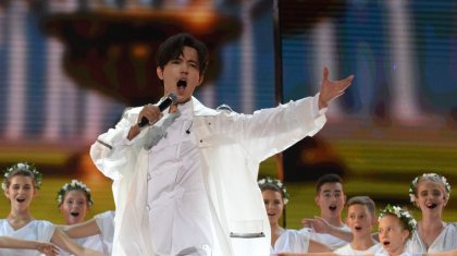 2020 жылы Димаш қай елдерде өнер көрсетеді? (ВИДЕО)