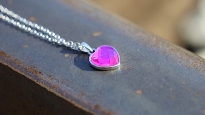 Педагог өз өміріне «балта шапқысы» келген оқушыны құтқарып қалды