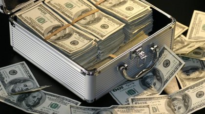 Дәулеті 300 млн долларға бағаланған танымал актер бала-шағасына бір тиын да бөлмеген боп шықты