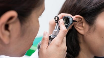 Түнгі клубты торуылдаған 1 миллиардтан астам жастың құлағы естімей қалуы мүмкін