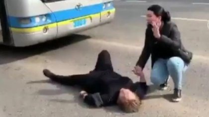 «Алматыда елдер құлап жатыр»: көшеде адамдардың талып қалғанына қатысты түсініктеме берілді (ВИДЕО)