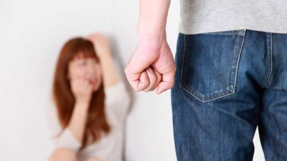 «Бұл фактор аса маңызды емес»: психолог «әйелдің таяқ жеуі – пәк болмауынан» деген уәжге келіспейді