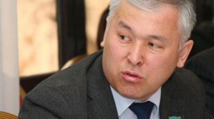 «Қаншама адам қайтыс болды»: Мұрат Әбенов дәрі-дәрмек тапшылығына кінәлілерді табу керектігін айтты