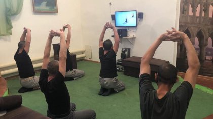 Павлодар облысында түрмедегі сотталушылар йогамен айналысып жүр