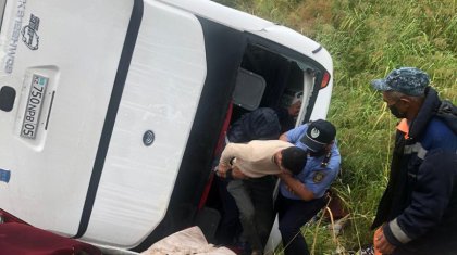 Түркістанда жолаушылар автобусы аударылып қалды: зардап шеккендер бар