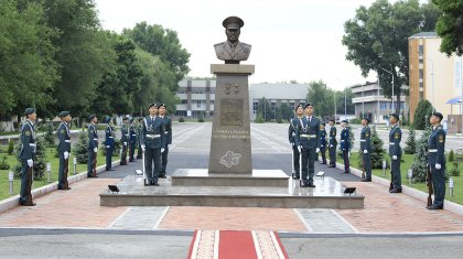 Құрлық әскерлерінің Әскери институтына Сағадат Нұрмағамбетовтің есімі берілді