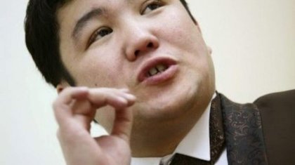 «Тұрсынбектің көлігімен адам қақты»: әзілкеш ақпаратқа қатысты ВИДЕО жариялады