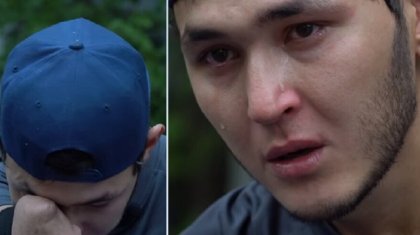 «Бәрінен шаршап кеттім»: Қос қолынан айырылған Азамат Оразбек көз жасына ерік берді