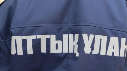 Өскеменде әскери қызметші көршісін құтқарып қалды