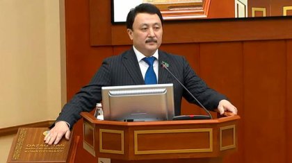 Аманжол Әлтай Мәжіліс депутаты ретінде ант берді