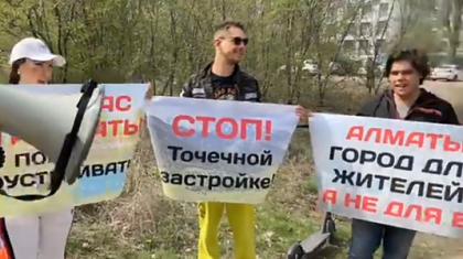 Ашкөздік пе, әлде нигилизм бе: Рахымбаев неге көзі түскен жерге үй сала береді