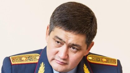 Генерал Күдебаев жаппай тәртіпсіздік кезінде ауылына кетіп қалған (ВИДЕО)