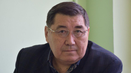 Ермұрат Бапи Тоқаевты Ли Куан Юмен салыстырды