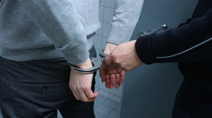 Ақтауда полицейді өлтірді деген күдікпен 27 жастағы жігіт ұсталды