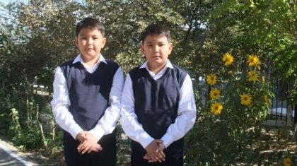 «Болашақ дипломаттар»: Ақтауда Қасым және Жомарт есімді егіздер тұрады