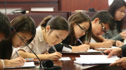 Оқу ақысын төлей алмайтын студенттерге төмен пайызбен несие беріледі