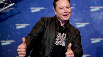 Илон Маск предложил продавать синюю галочку в Twitter