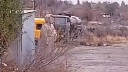 Әкімдік Мұстафа Өзтүріктің қоқыста жатқан мүсініне қатысты түсінік берді